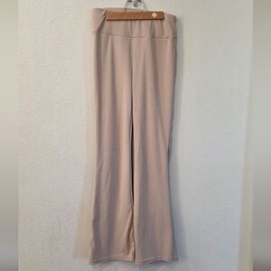 Flair fleece like lounge pants in Soft Beige